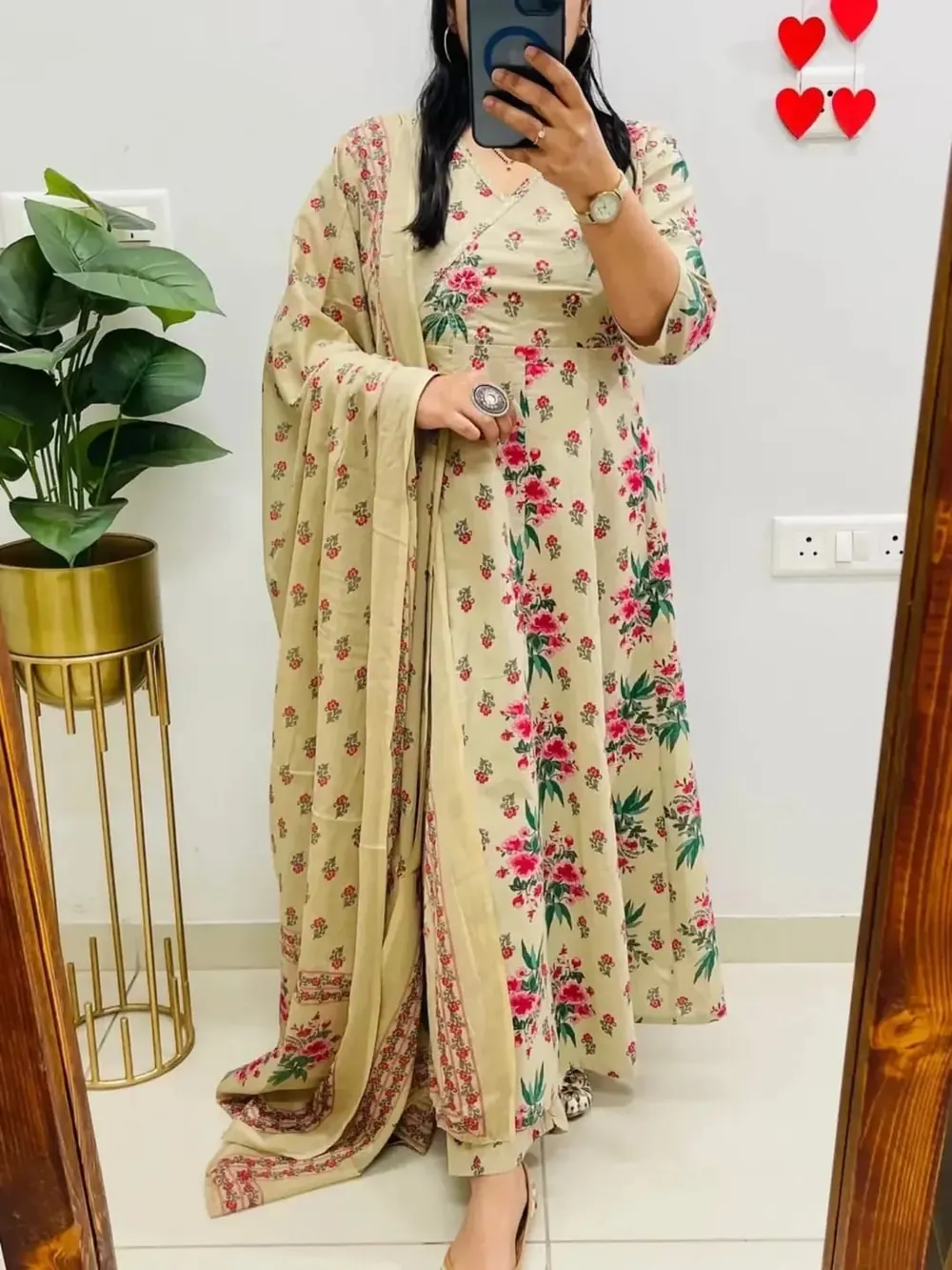 Mehak Cream Floral Print Kurta Set