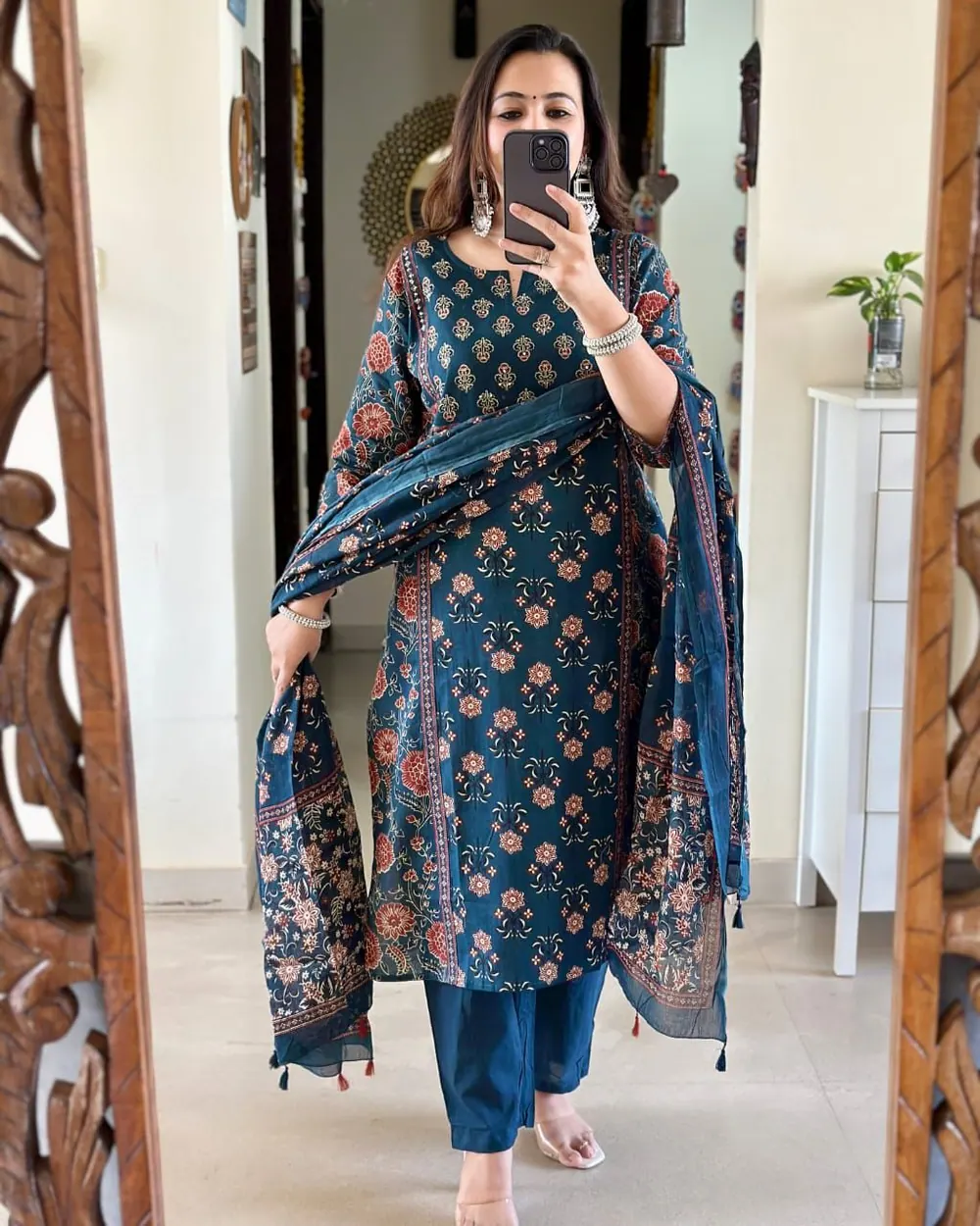 Neelam Teal Floral Print Kurta Set