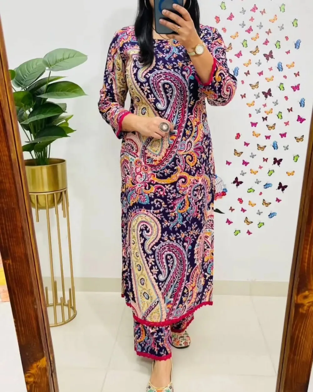 Riya Navy Paisley Print Kurta Set