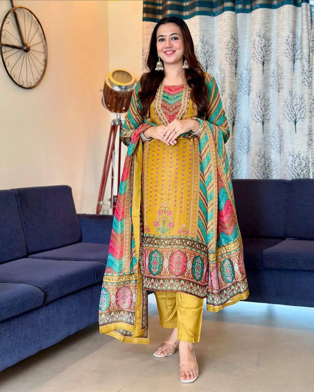 Saanvi Yellow Foil Print Kurta Set